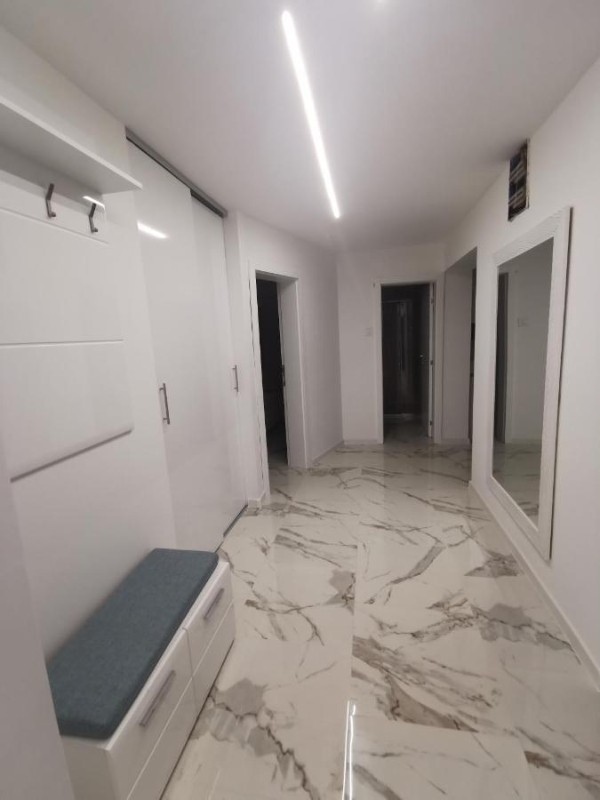 Appartamento Excellent Time Belgrado Esterno foto