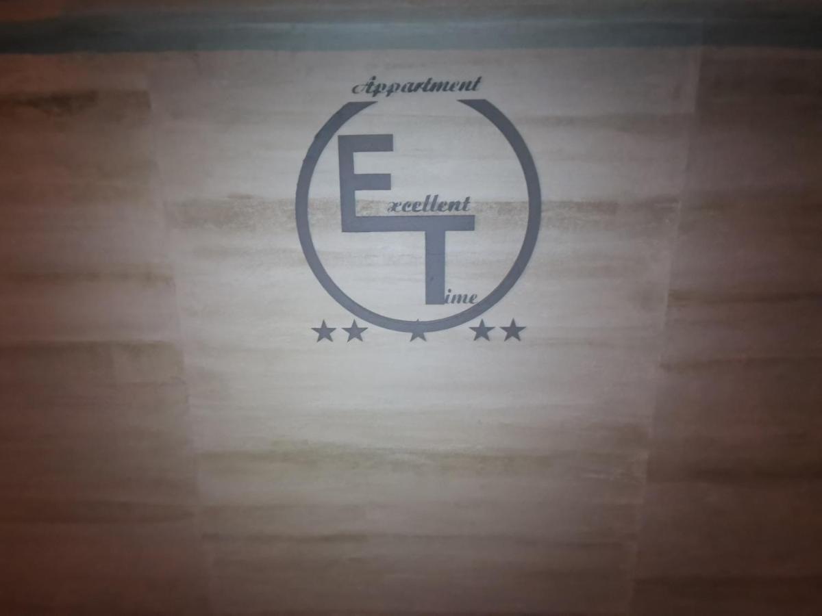 Appartamento Excellent Time Belgrado Esterno foto