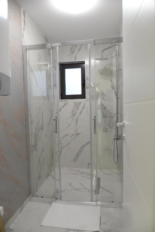Appartamento Excellent Time Belgrado Esterno foto